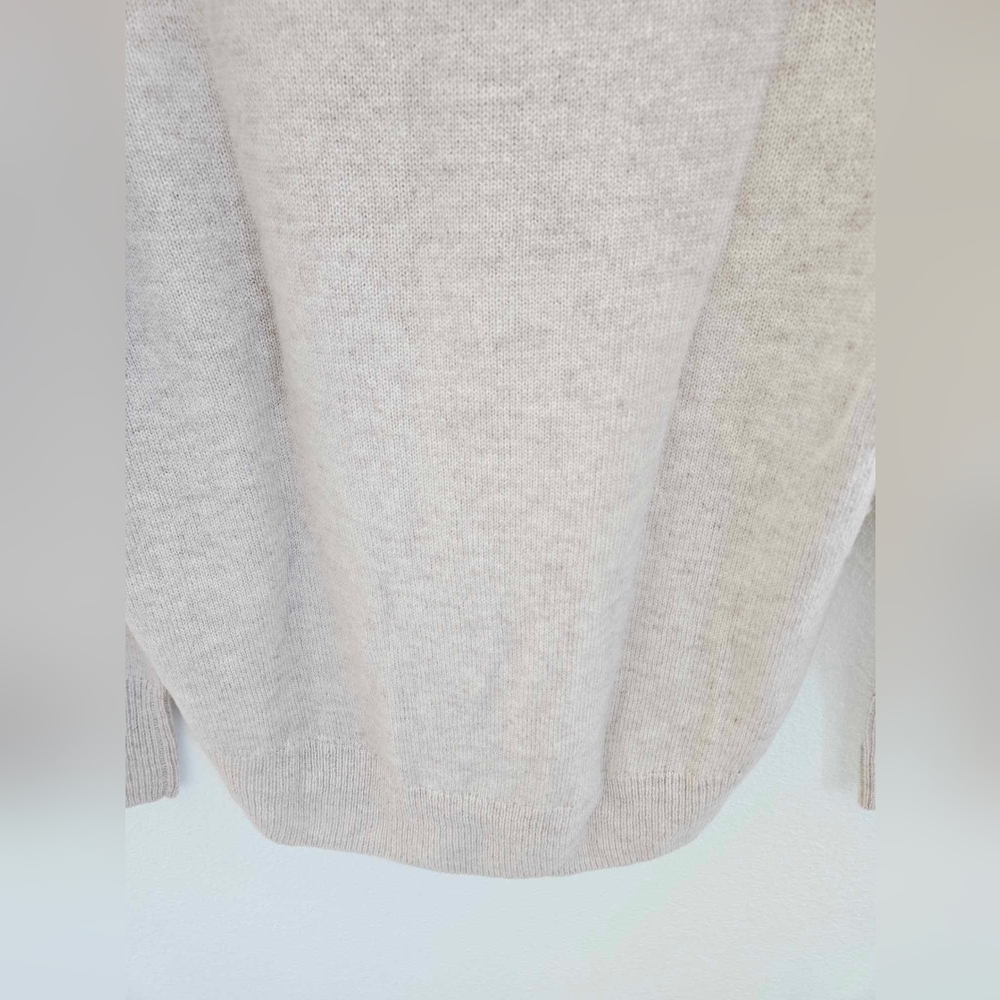 Wool Women’s Oat Cream Cardigan size XS - Picture 5 of 7